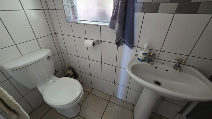 3 Bedroom Property for Sale in De Bakke Western Cape